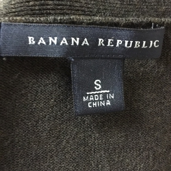 Banana Republic Cardigan - Picture 4 of 5